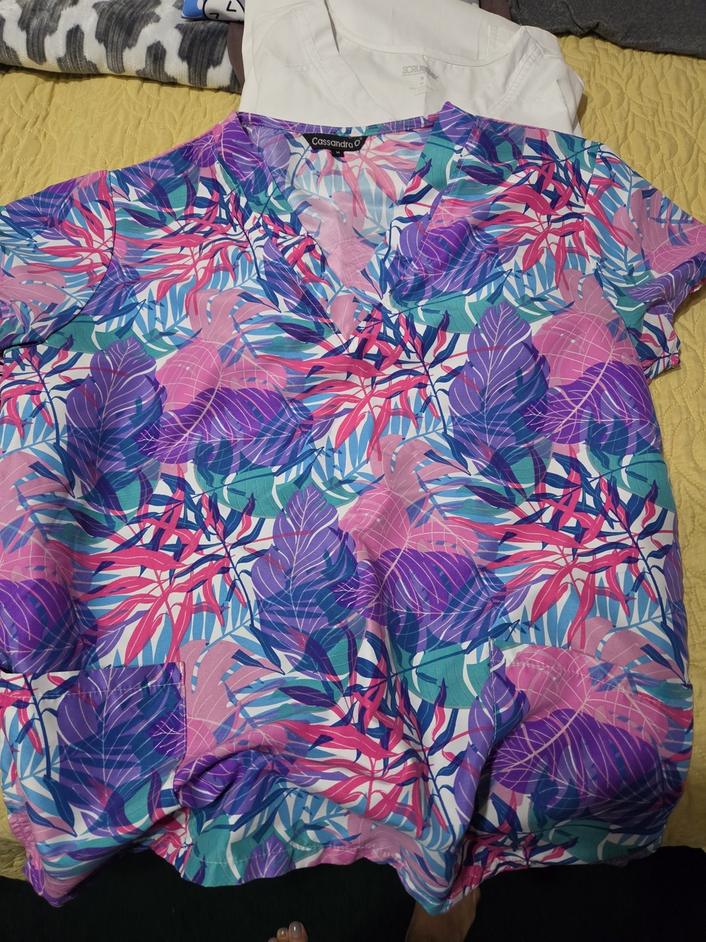 Cassandra V-Neck Leaf-Print Tunic in Pink & Purple